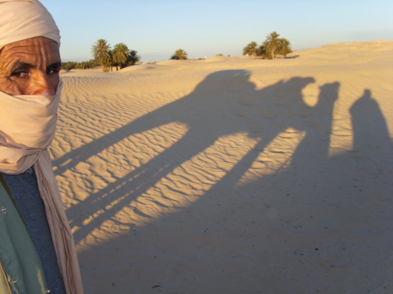 Avec les nomades tunisiens à la porte du Sahara