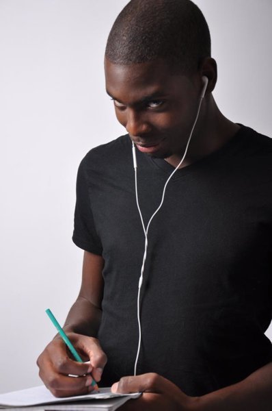 Certe Mathurin, humoriste et word addict, sur la scène de No Mad Festival 2017