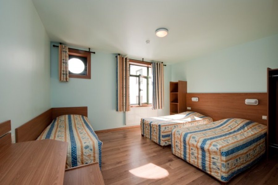 Chambre privée, double ou à partager à plusieurs
