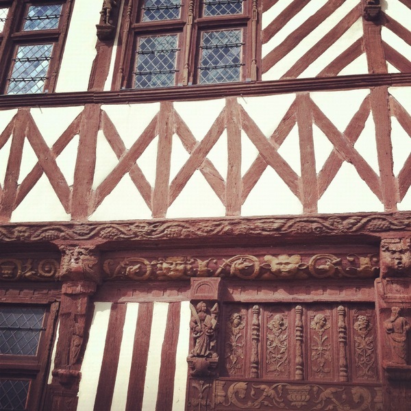 Détails sur la façade de la maison Henri IV, Saint-Valéry-en-Caux, Seine-Maritime, Haute-Normandie
