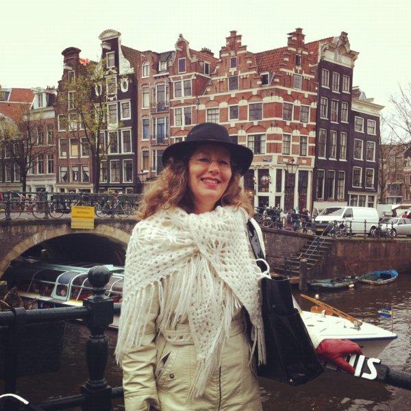 Els, la sympathique guide d'"Amsterdam Autrement" vous conte l'histoire du quartier du Jordaan - Amsterdam, Pays-Bas