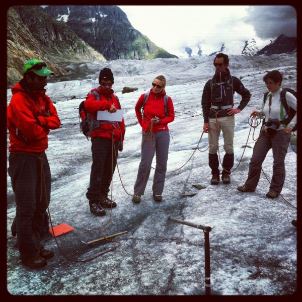 Force est de constater que la glace recule à vitesse grand V avec le réchauffement climatique... Glacier d'Aletsch - Valais, Suisse