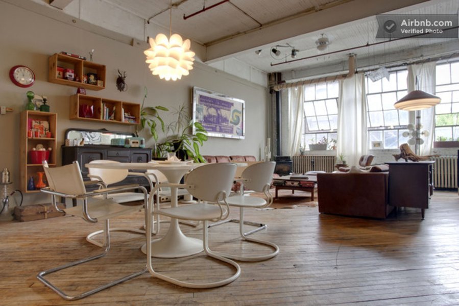Huge Plateau Loft, Montréal - Canada