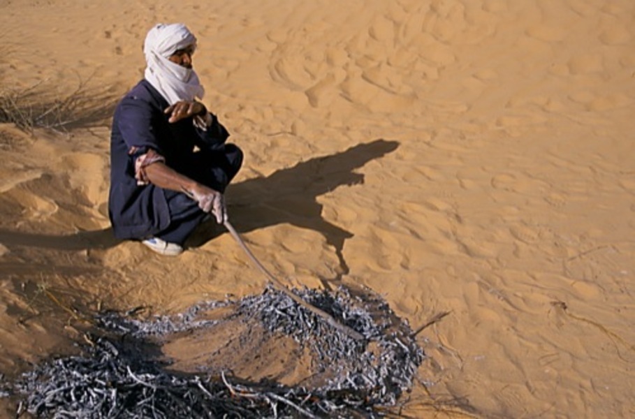 Jeux de sable, désert et mer 