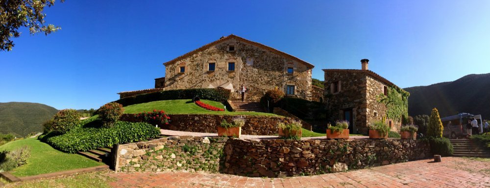 La masia Can Cuch, vieille de 1000 ans et superbement rénovée en hôtel de charme dans le Parc Naturel de Montseny