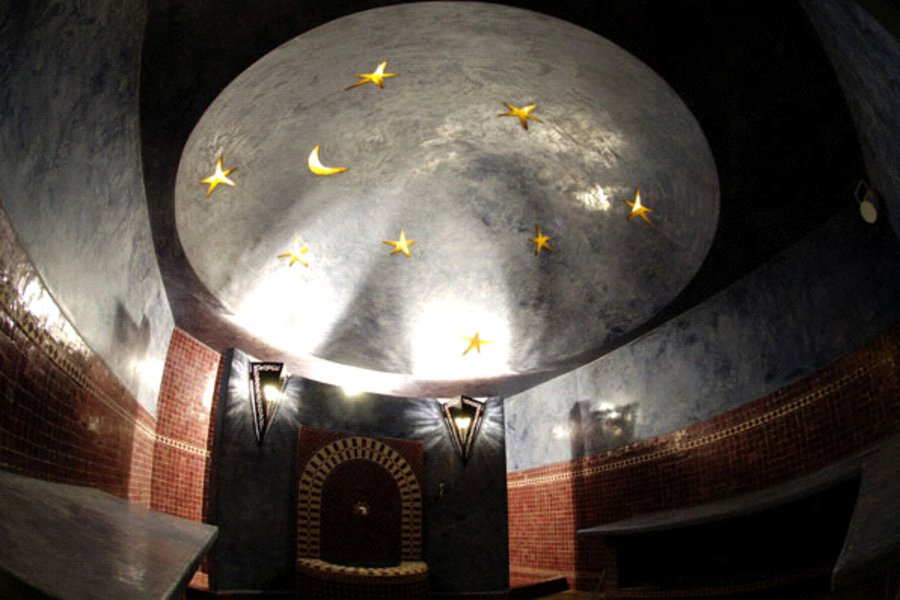 La voûte du Hammam "Les Cent Ciels" - Boulogne