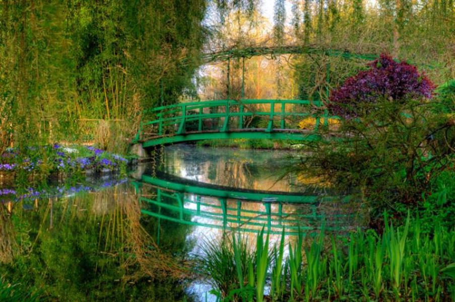 Le jardin d'eau nous transporte presque en Orient