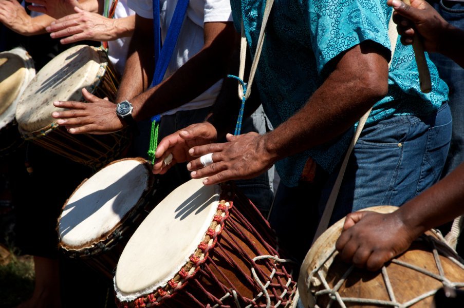 Le moringue, dit aussi Batay Kreol, qui s’apparente autant à un art martial qu’à une danse rituelle - Festival "Liberté Métisse" 2013 de La Réunion