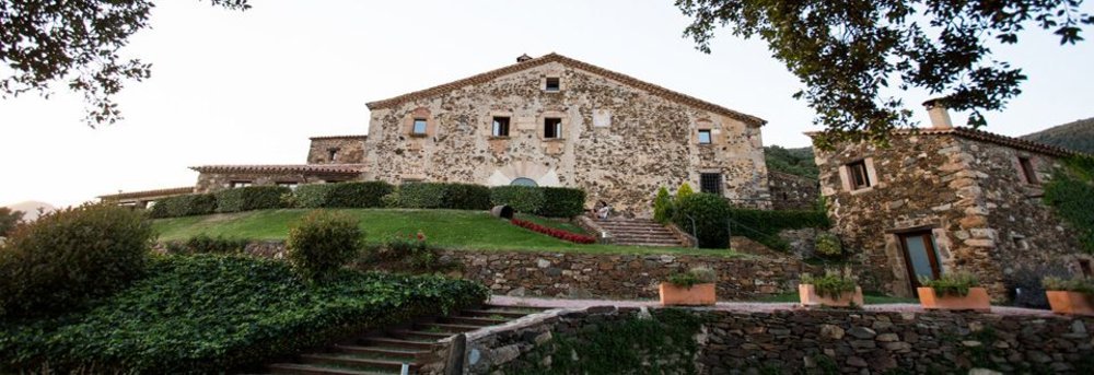 Panorama de la masia - Can Cuch, seconde vie pour une masia catalane dans le Parc National du Montseny - Catalogne