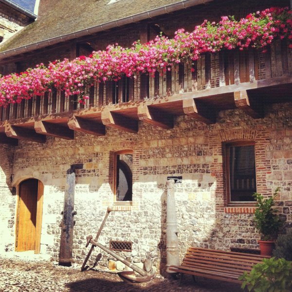 Patio de la maison Henri IV, Saint-Valéry-en-Caux, Seine-Maritime, Haute-Normandie