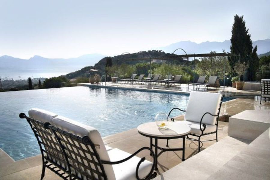 Séjour "La Villa - Un Relais & Châteaux à Calvi" par Voyageurs du Monde