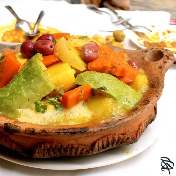 Tajine - Le Haut et le Moyen-Atlas marocain avec l'association Rencontres d'Aït Aïssa