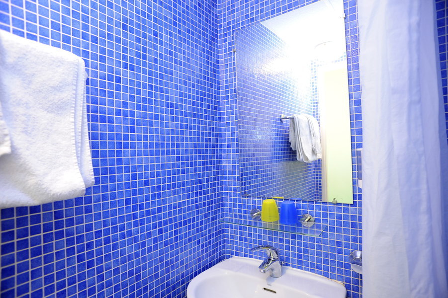 Une salle de bain du Solar Hôtel, pensée écolo, tout comme les chambres