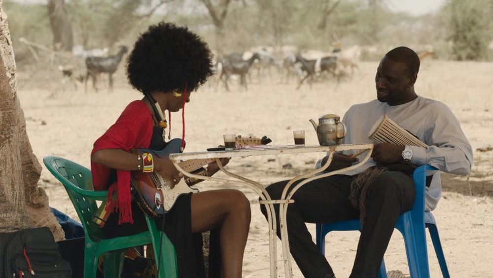 Yao, un film de Philippe Godeau avec Omar Sy et  Lionel Basse, road trip en terre sénégalaise