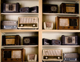 Podcasts et radio entre voyage et questionnements