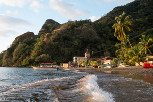 Coucher de soleil sur Soufrière - La Dominique, coeur vert des Caraïbes